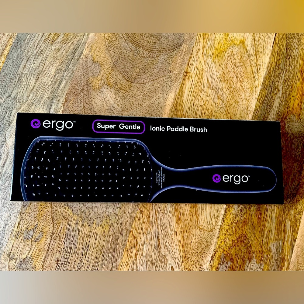 Ergo Ionic Paddle Brush